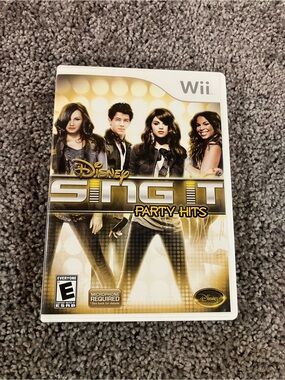 Disney Sing It: Party Hits (Nintendo Wii, 2010) Game, Demi Lovato Selena Gomez